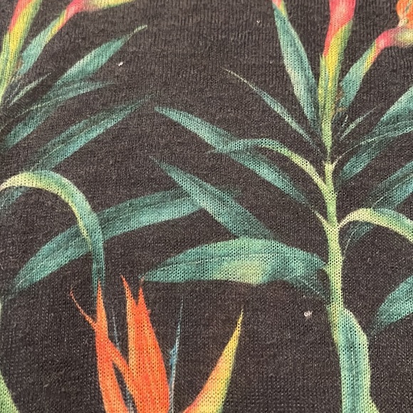 ASOS Men’s Bird Of Paradise Floral Short Sleeve Shirt - Picture 6 of 7